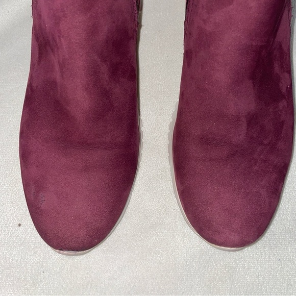 Cole Haan Zerogrand Side Zip Boots size 8 - Picture 8 of 10